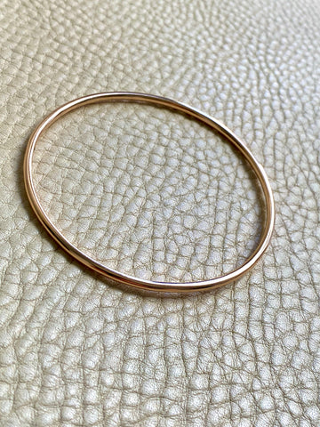 1955 Swedish Vintage 18k Gold Round Circular Solid Bangle - 7.9 inch interior circumference
