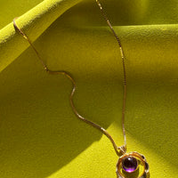 Pretty Purple Cabochon! 18k Yellow gold amethyst cabochon pendant - Swedish vintage
