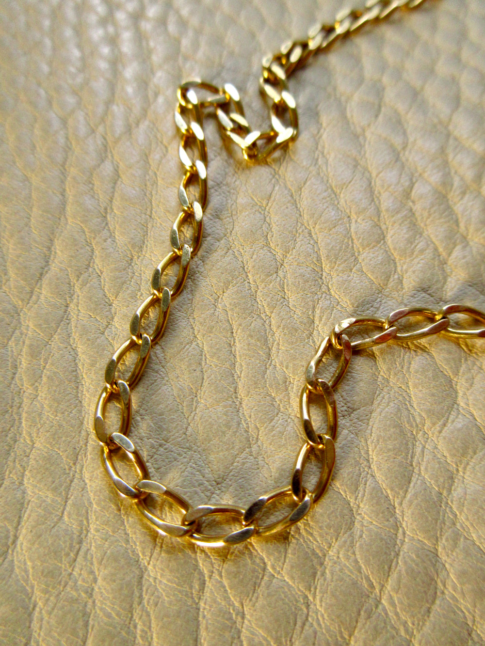 Vintage Italian Open Curb Link Chain 18k Gold – 26.5 Inch Length