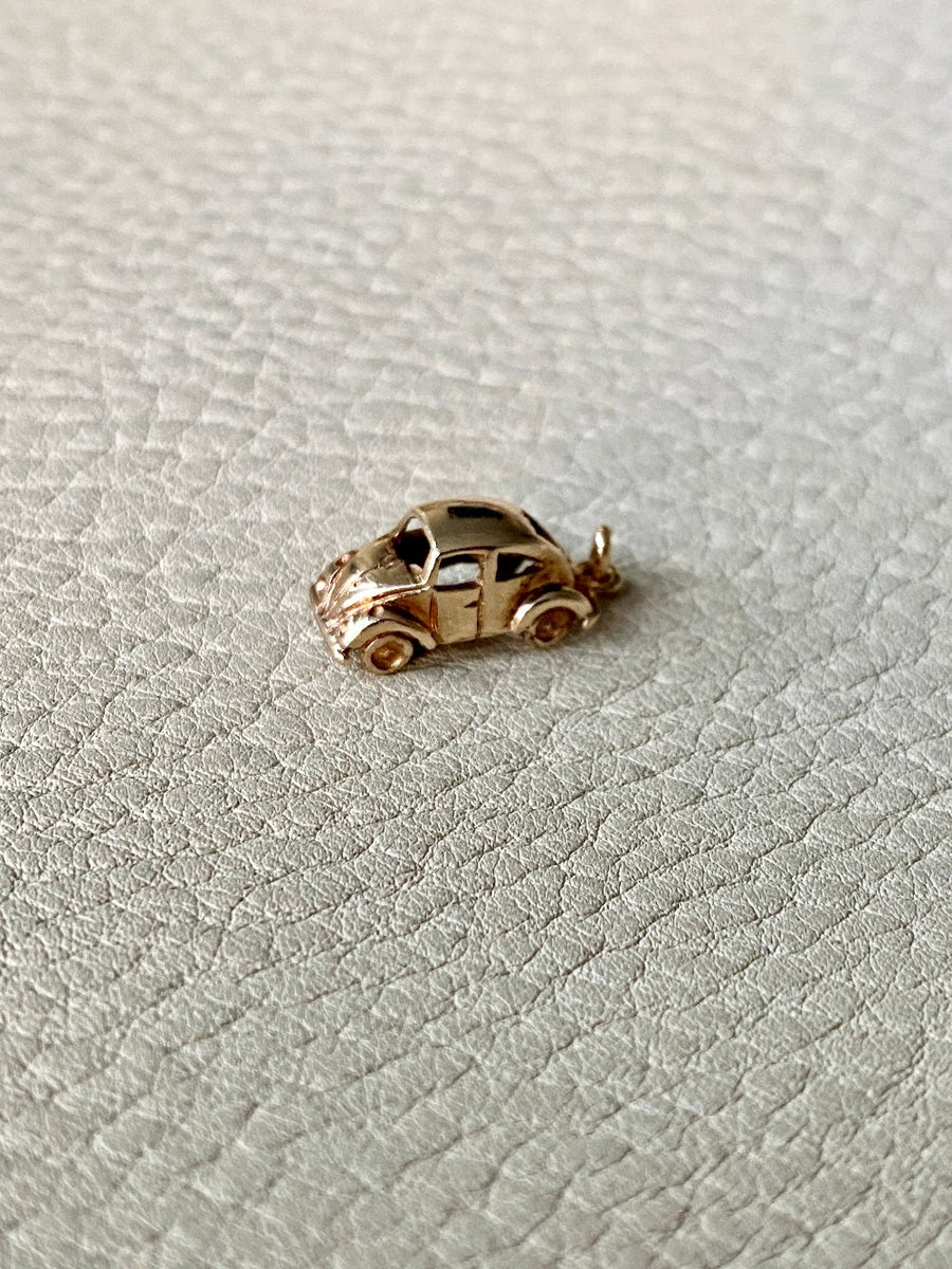 9k Gold British Vintage VW Beetle Car charm or pendant - Midcentury era