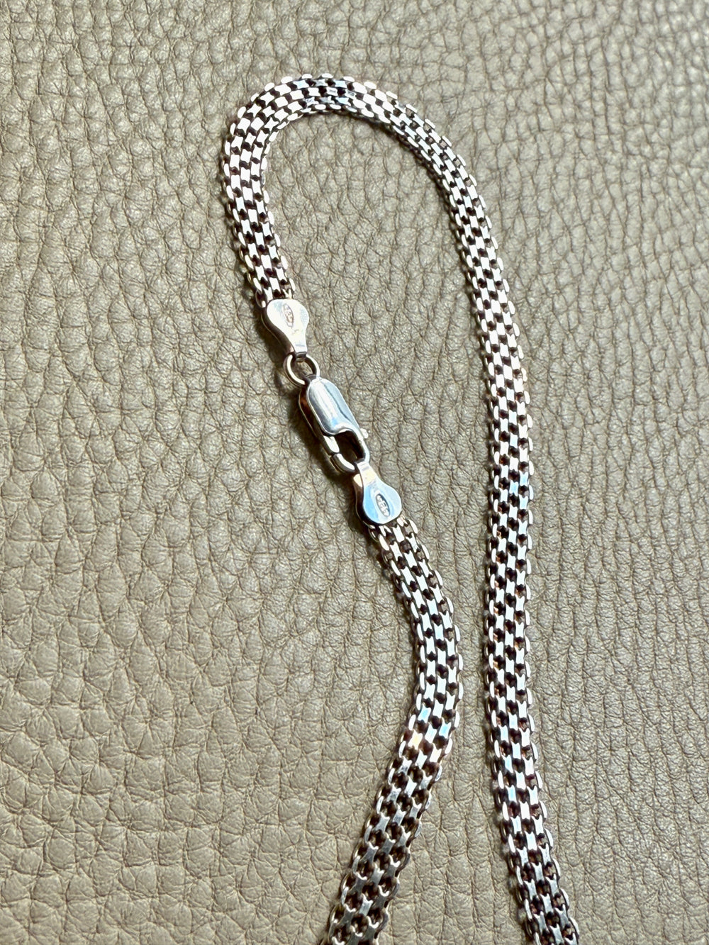 Vintage Sterling silver x-link necklace - 17 inch length