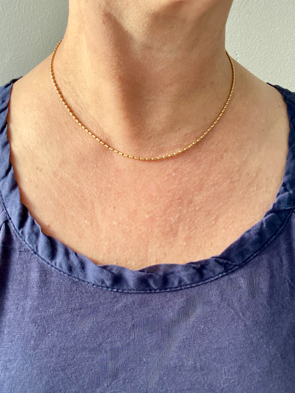 Dainty gold coil link necklace - 18k gold - 16.5 inch length - Italian vintage