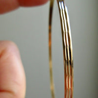 1950s era Vintage Faceted Bangle Bracelet 18k Gold – 8.5 Inch Interior Circumference