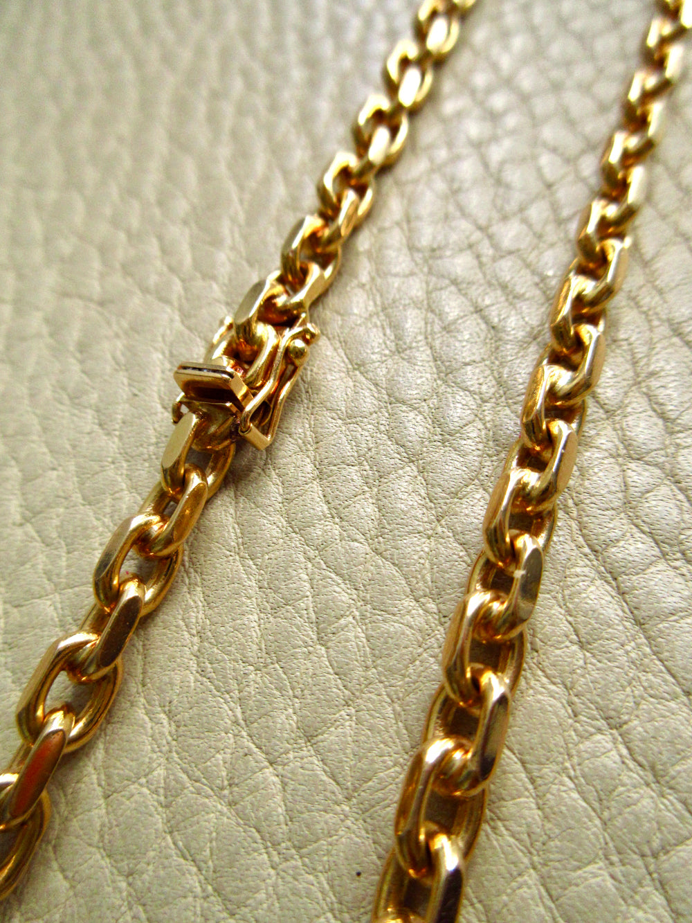 1985 Chunky 4.7mm Vintage Swedish 18k Gold 51g Biker Chain Necklace – 19.5" Length