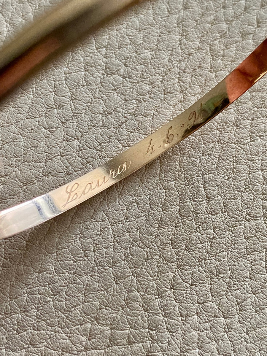 Immaculate! 1994 Finnish vintage 14k gold hinged bangle bracelet