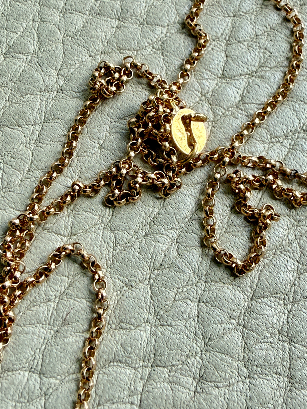 18k Gold Vintage Rolo Chain Necklace – 15.75 Inch length