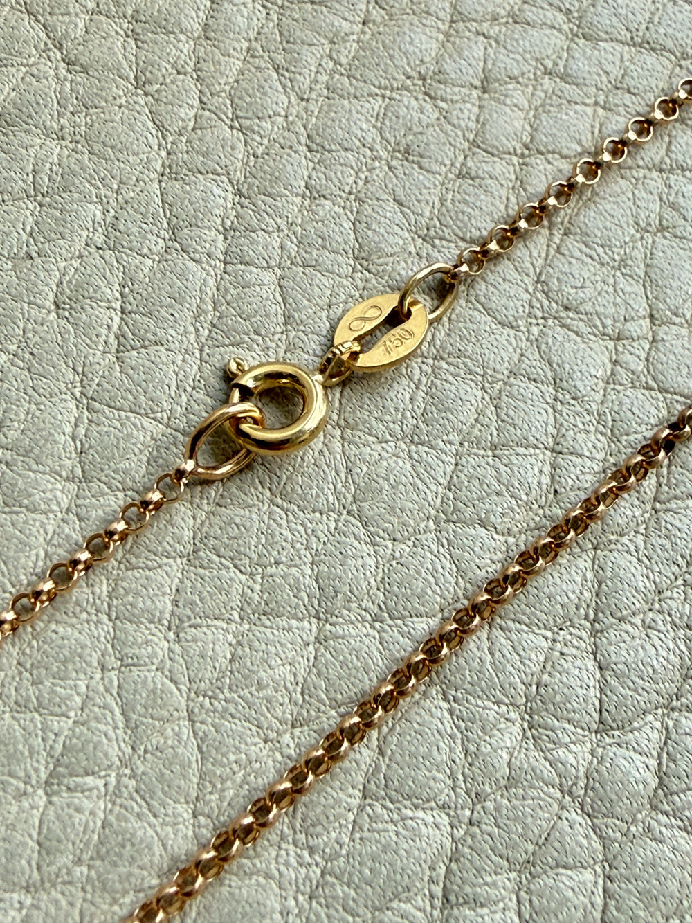 18k Gold Vintage Rolo Chain Necklace – 15.75 Inch length