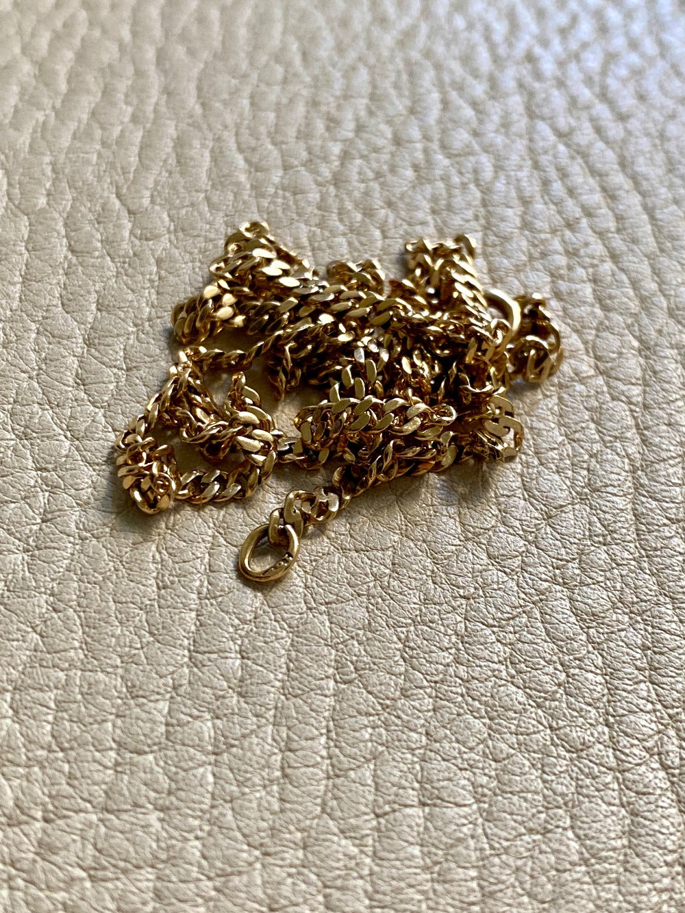 Vintage 18k gold pressed curb link necklace - 17.7 inch length