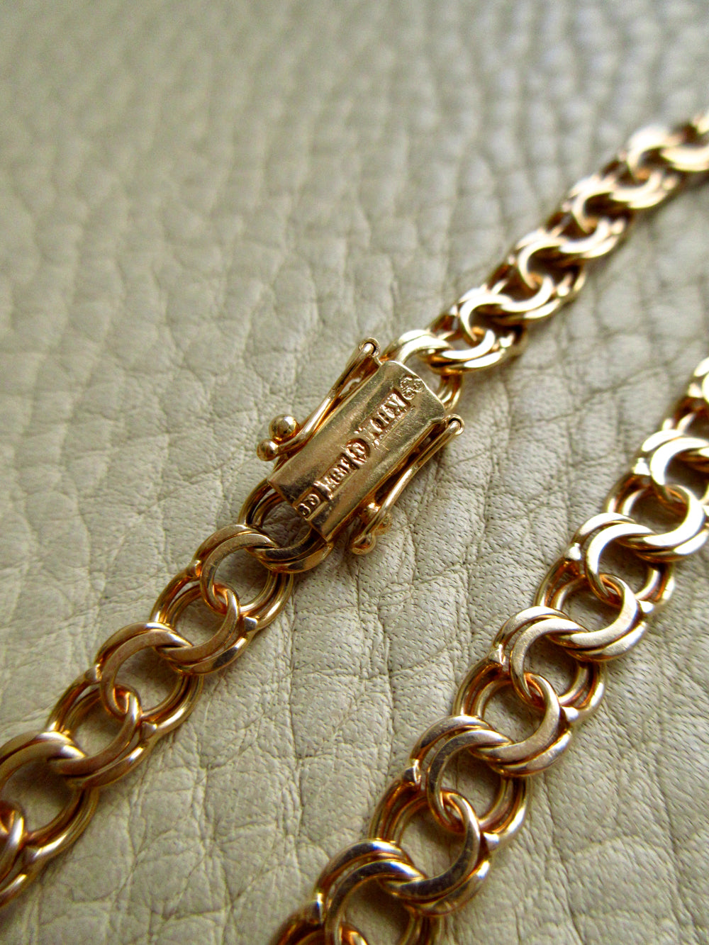 1966 Vintage Double Link Solid 18k Gold Bracelet - 7.2 inch length
