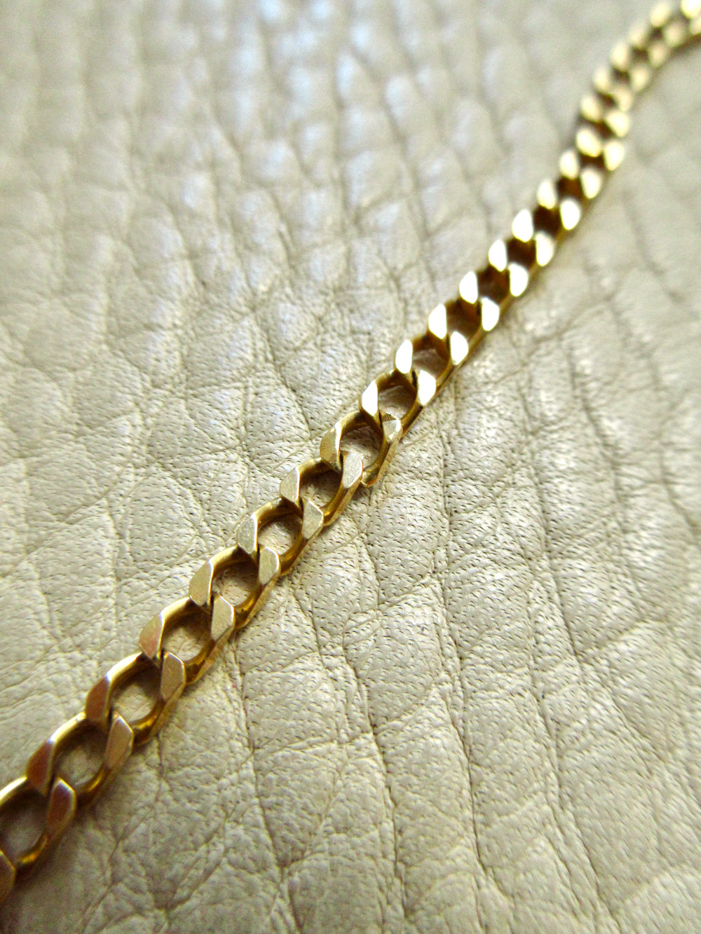 Vintage 14k Gold Faceted Curb Link Watch Chain Necklace – 19.3 Inch Length