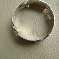 1967 Isaac Cohen signed Bangle Bracelet in 50g Sterling Silver – 8.1 inch interior circumference