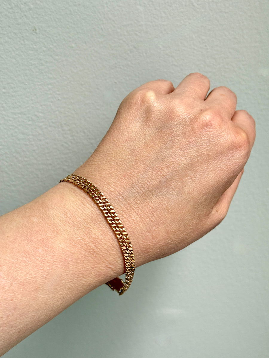 Midcentury era 18k gold Curb Link - Double strand bracelet - 7.6 inch length