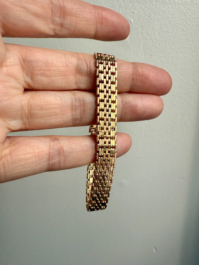 1943 Vintage Silky 18k Gold Wide Link Bracelet with Charm - 6.5 inch length