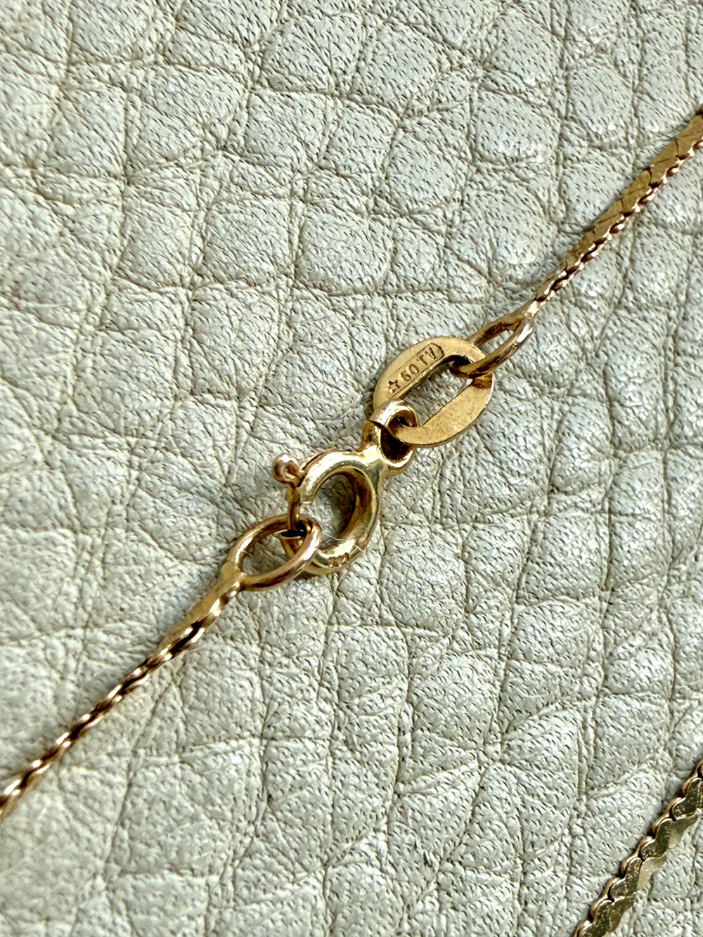Vintage Italian 14k Yellow Gold Mirrored Heart Link Chain Necklace – 15.75 inch length
