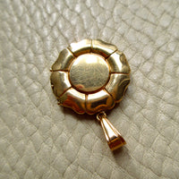 1946 Swedish 8 Petal Flower Locket Pendant 18k Gold – 0.9 inch diameter