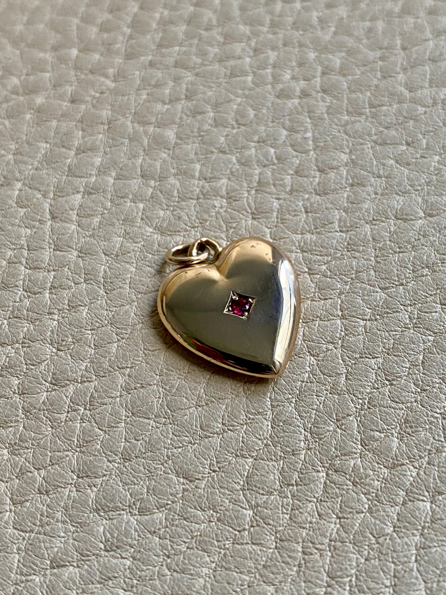 14k gold vintage charm or pendant - Heart with Faceted Ruby