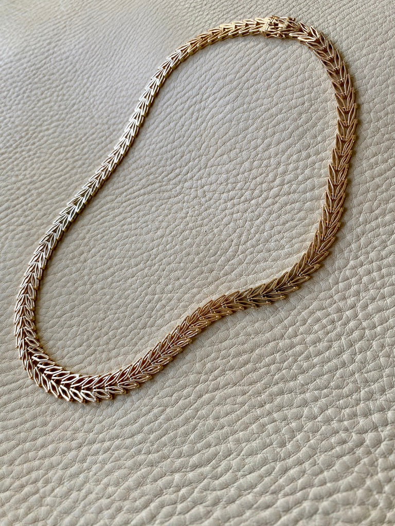 Exquisite 14k gold Danish Leaf Link necklace - geneva variation - by Jens Poul Asby