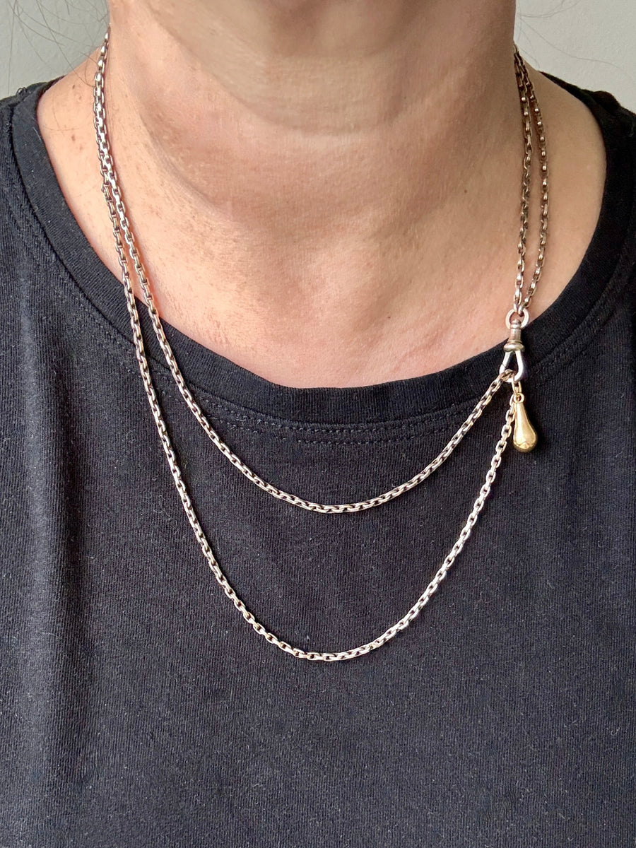 REDUCED! Antique Longuard Oval Belcher Chain in Pale Yellow 7k gold - 20 inch necklace length