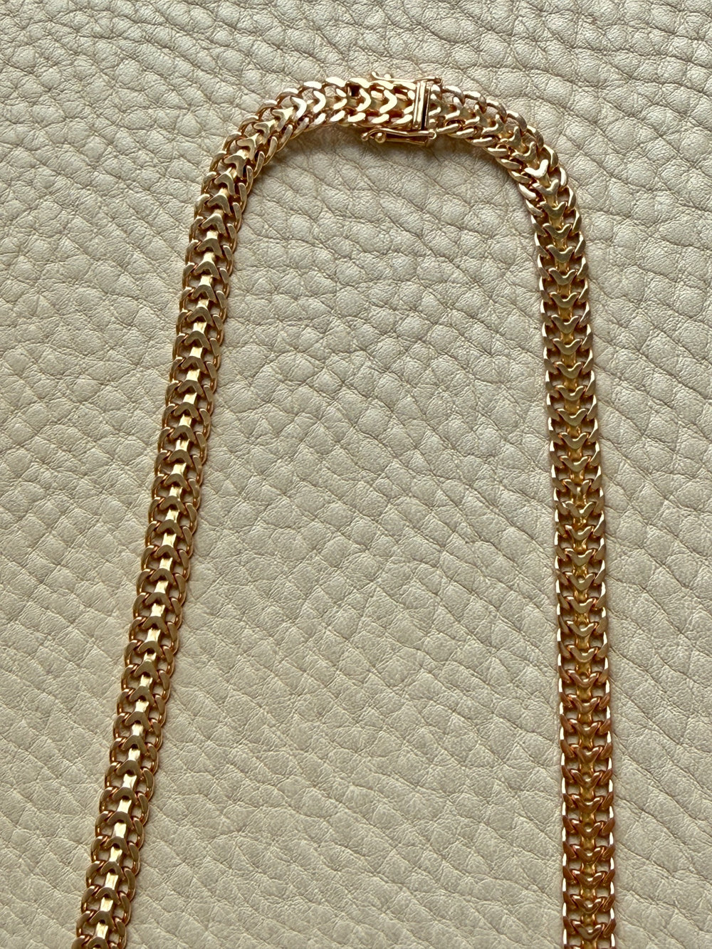 Vintage Swedish Wide Herringbone Link Necklace 18k Gold – 20 Inch Length