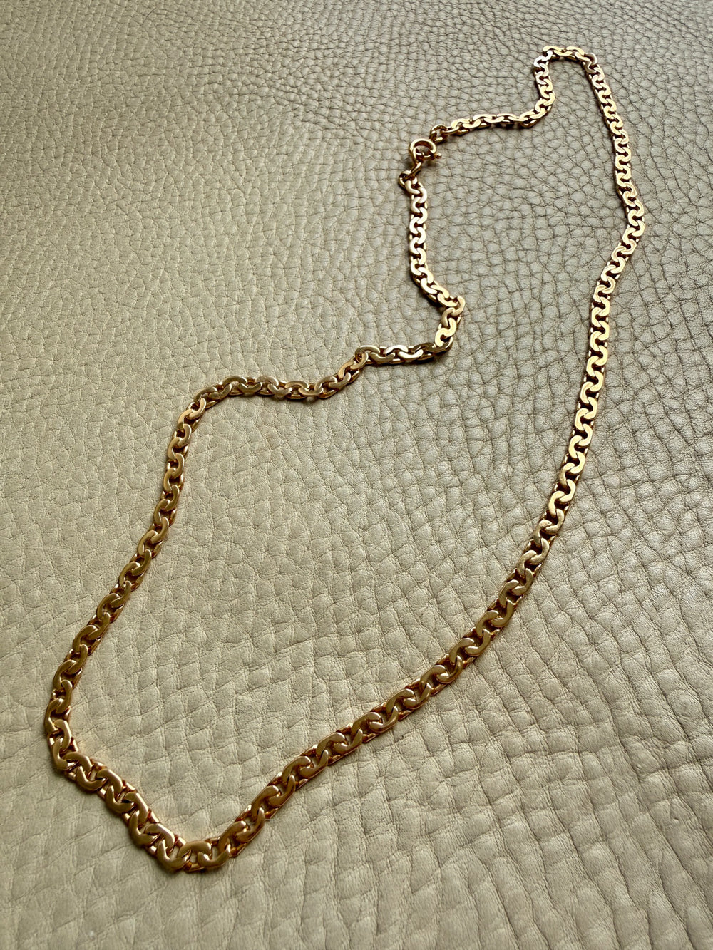 STUNNING Vintage Virola Link Necklace 18k Gold – 22.5 Inch Length