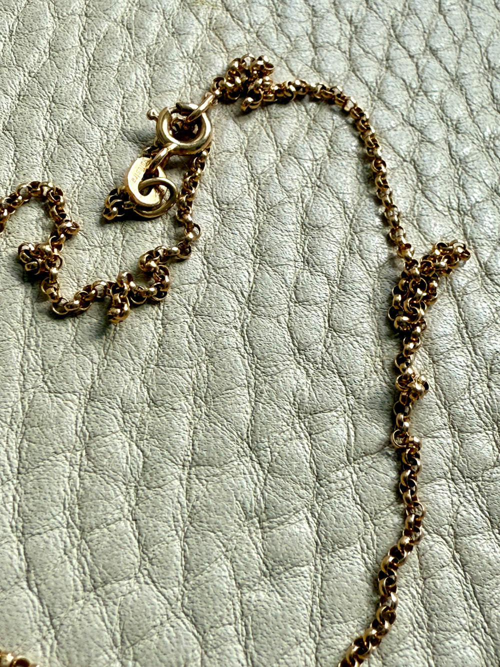 Italian vintage 18k gold rolo link necklace by Balestra - 17 inch length