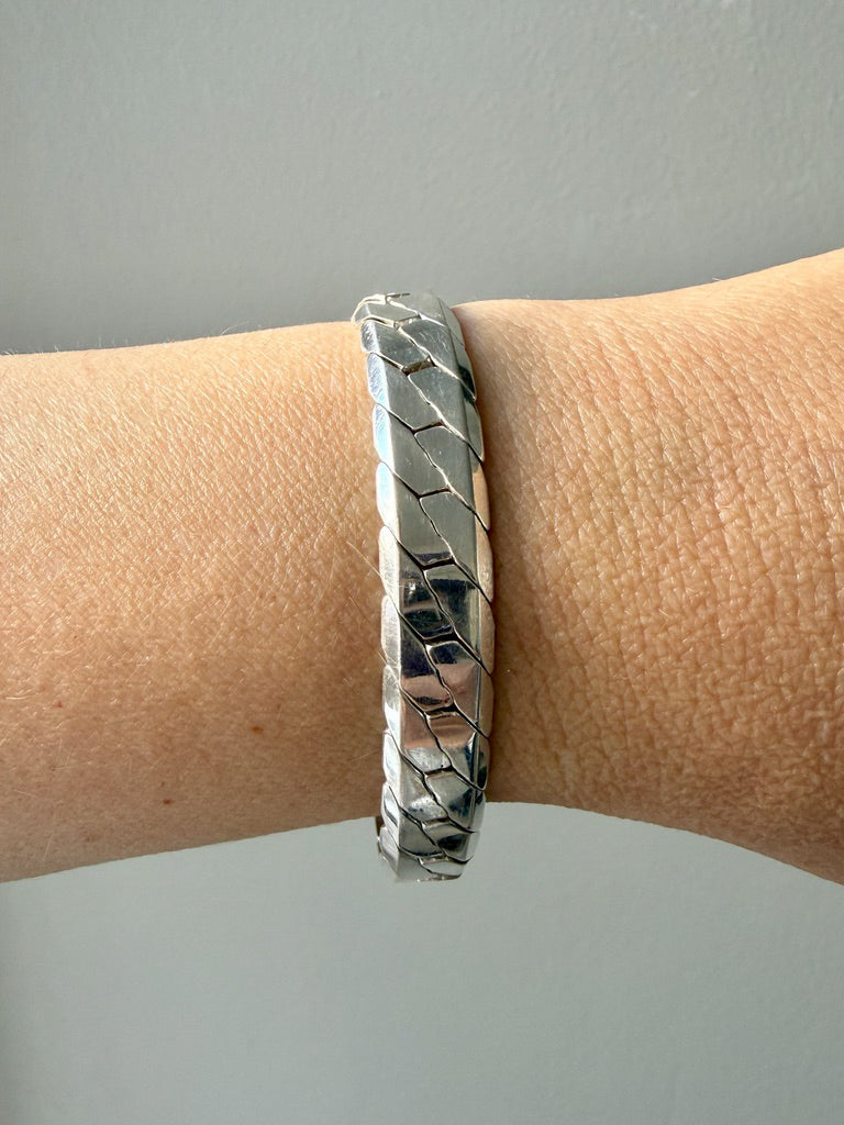 1970s era Chunky Tight Curb Silver Bracelet by Andreas Daub - 7.4 inch length