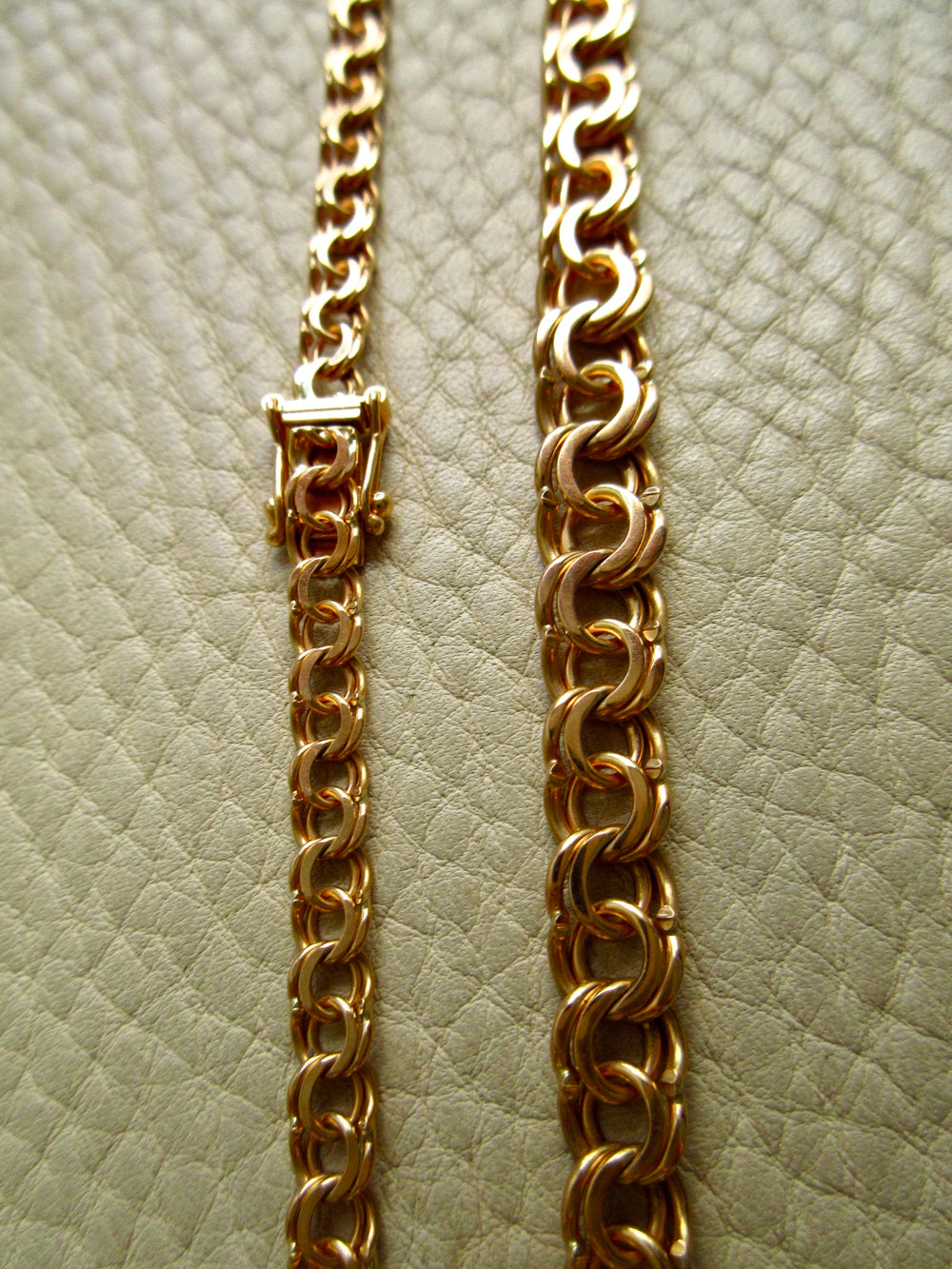 Swedish Vintage 18k Gold Necklace - Graduated Double Link Chain Necklace - 17.1 inch length
