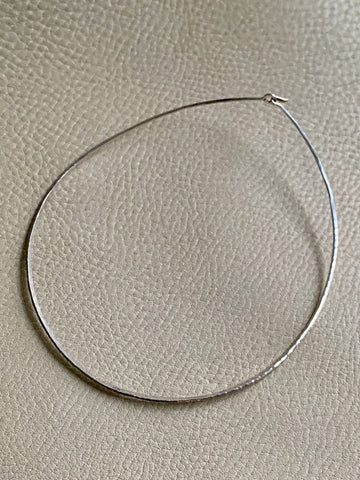 Contoured Hammer Textured Vintage Swedish Sterling Silver Neck Ring Choker - Signed Robbert - 16.2 inch interior circumference necklace