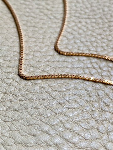 Vintage box link gold chain necklace - 16 inches of 18k gold