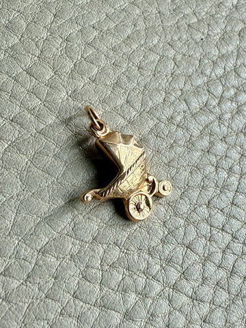 18k gold vintage charm or pendant - Baby Buggy, Baby Carriage