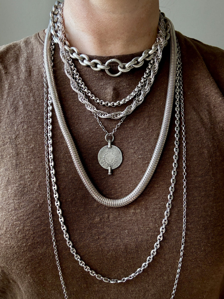 Antique Puffy Oval link Silver Chain with push clasp - 18” length