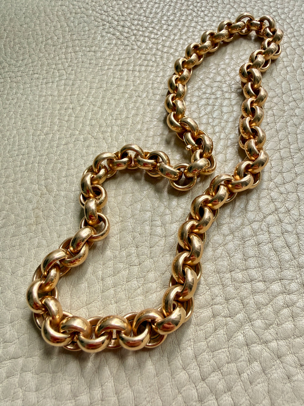 18k gold vintage rolo link necklace penelopepenelope.com
