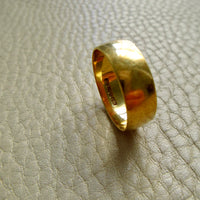1871 Antique British 18k Gold Domed Band Ring – Size 10