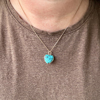 Puffy Vintage Turquoise Cabochon Bezel Set Heart Pendant 18k Gold – 0.8 inch drop