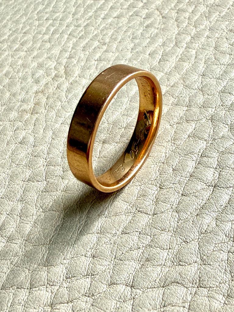 Wide Heavy 6 gram 18k Gold Band - Size 9.75