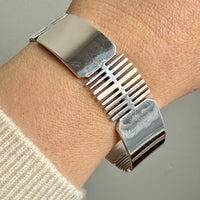 1967 Isaac Cohen signed Bangle Bracelet in 50g Sterling Silver – 8.1 inch interior circumference