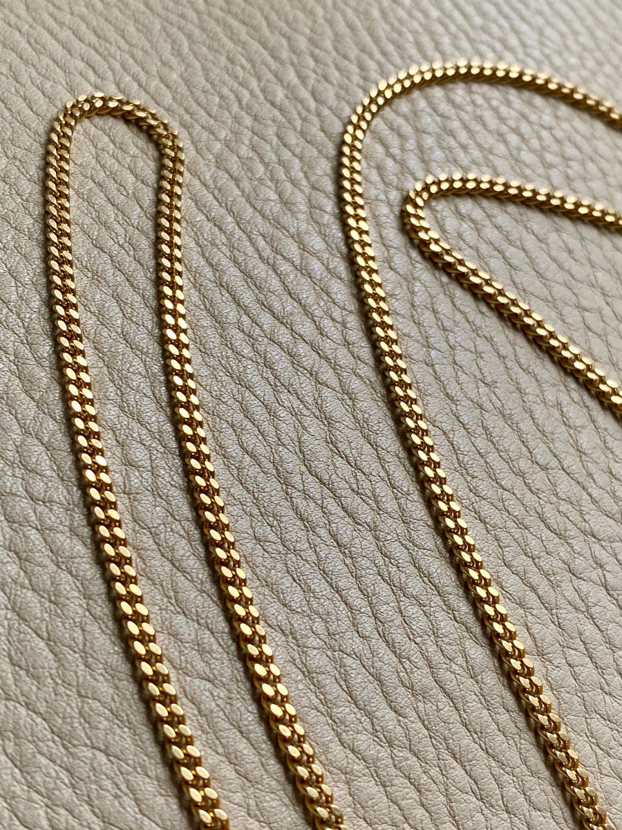 Forever curb link necklace - Excellent long length 27.75 inch length - Vintage Italian 18k gold chain