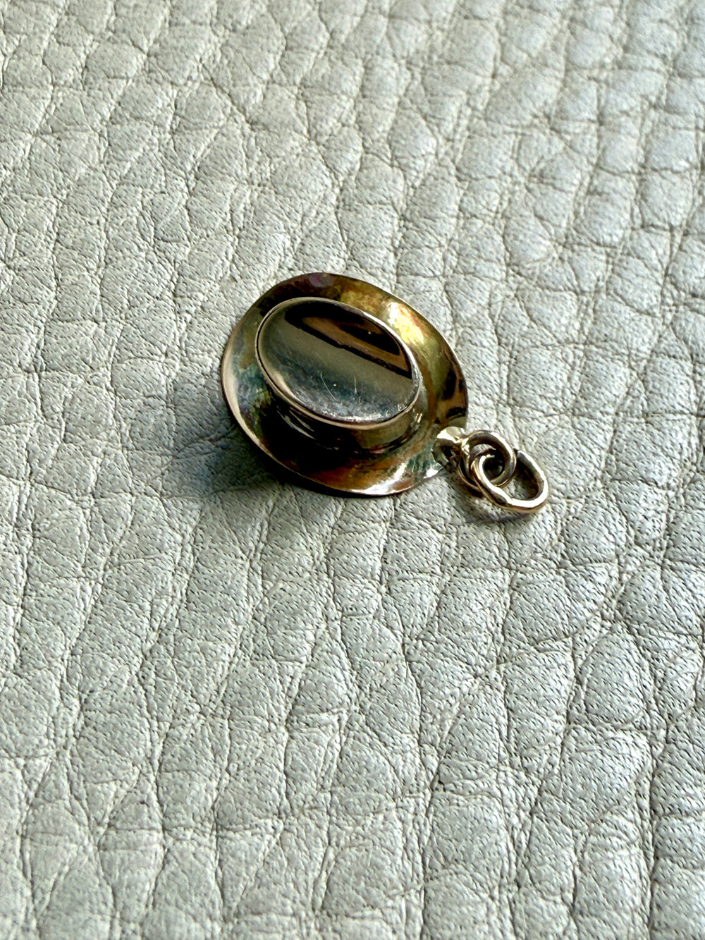 14k Gold Vintage Top Hat charm or pendant