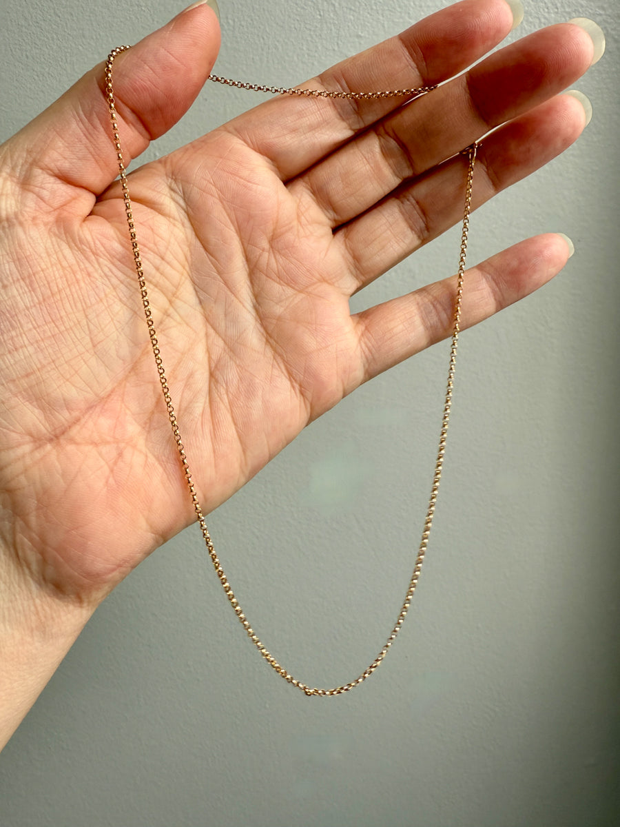 Italian vintage 18k gold rolo link necklace by Balestra - 17 inch length
