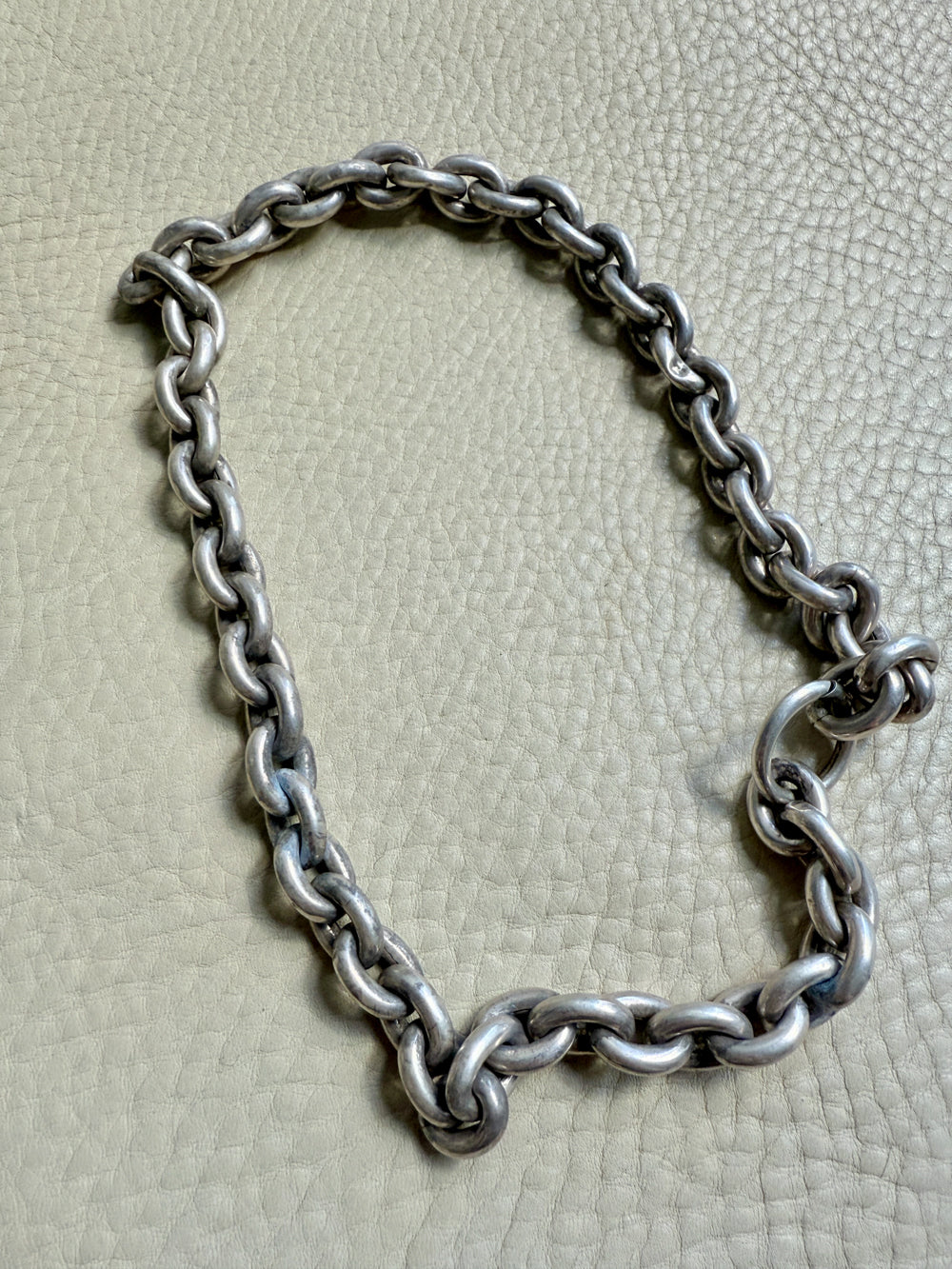 Antique Puffy Oval link Silver Chain with push clasp - 18” length