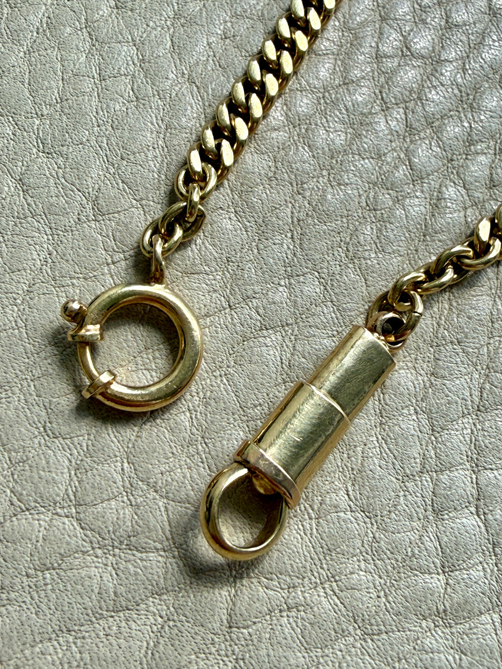 18k Gold Vintage Curb Link Watch Chain Necklace with Sheathed Fastener- 17.1 inch length