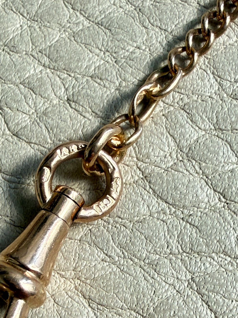 1905 Antique Swedish Curb Link Watch Chain necklace in 18k gold - 17.3 inch length