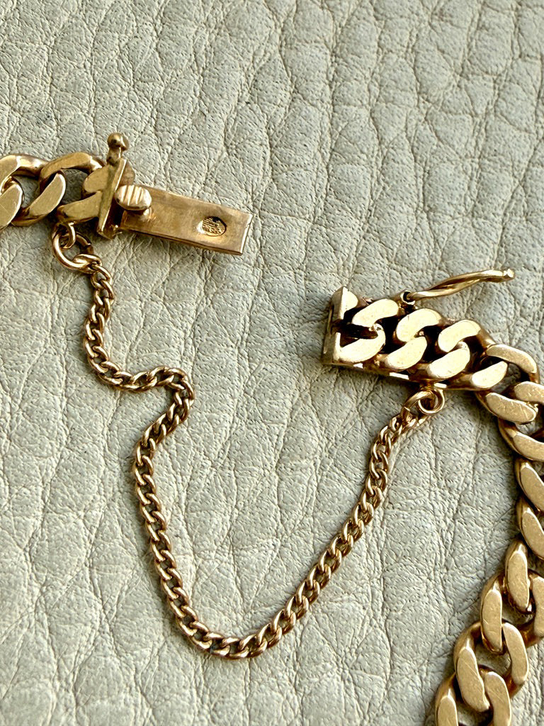 1930 Swedish Vintage Gold Curb Link Bracelet 18k Gold – 8 Inch Length