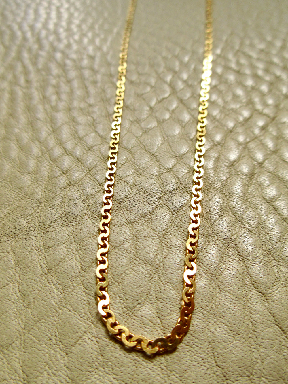Skinny Vintage Swedish Virola Link Necklace 18k Gold – 19.7 Inch Length