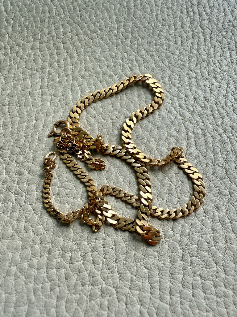 1923-1965 Swedish 18k gold pressed curb link necklace, graduated width - 17.3 inch length