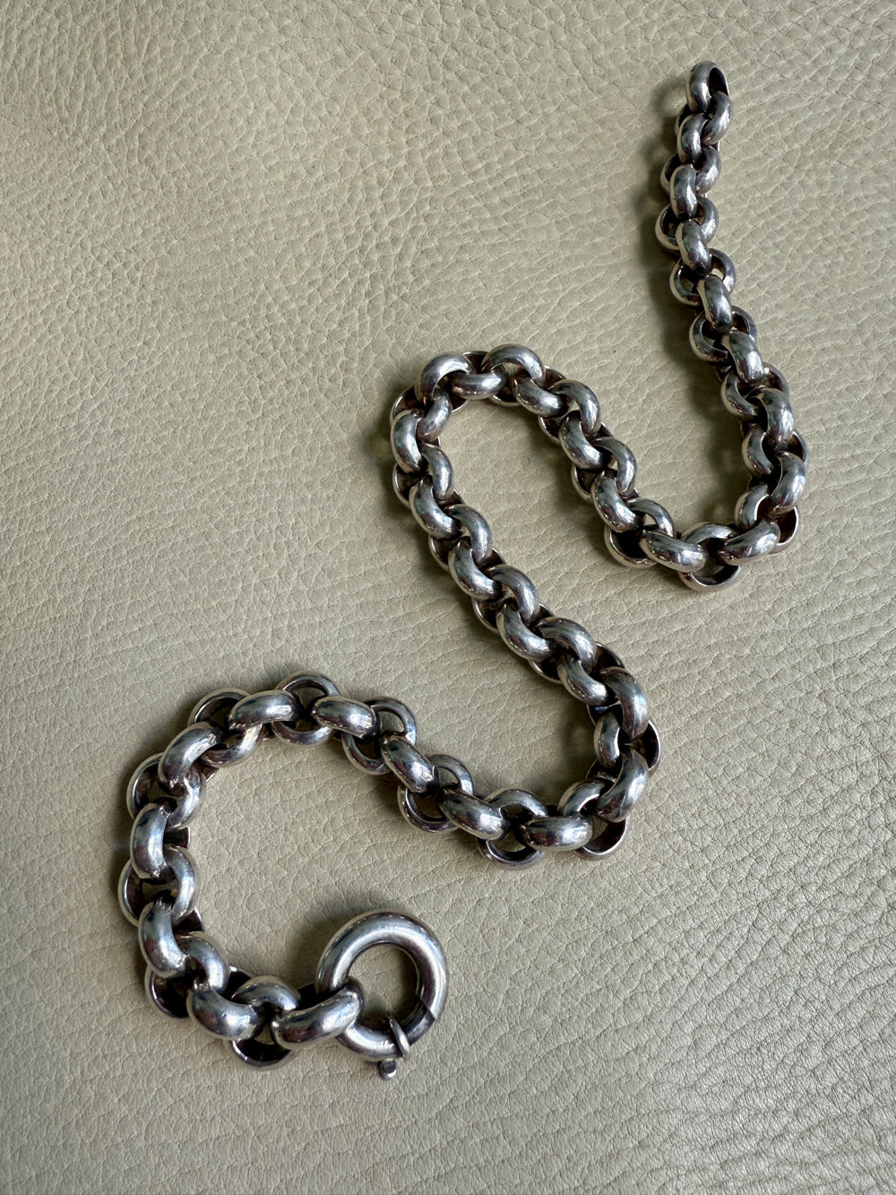 MEGA ROLO!! Heavy 228 gram Silver Rolo Link Necklace with Large Bolt Clasp - 17.5 inch length