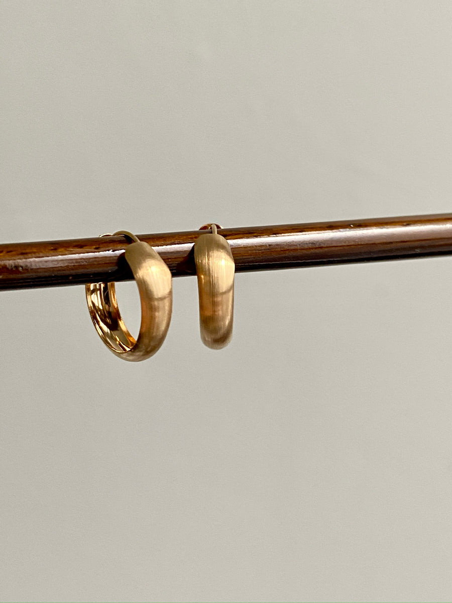 Classic matte finish 18k solid gold hoop earrings - 0.6 inch diameter