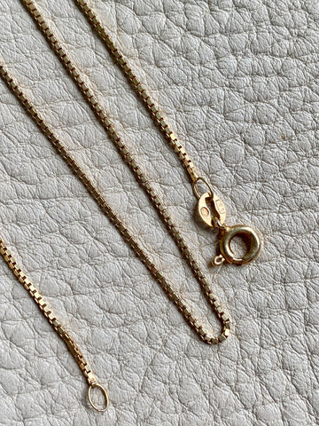 Vintage box link gold chain necklace - 15.25 inches of 18k gold
