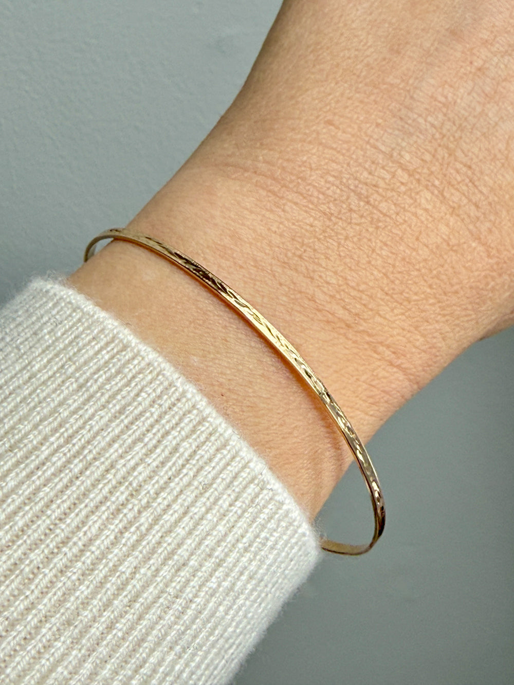 Skinny 18k Gold Vintage Oval Bangle - 8.5 inch interior circumference