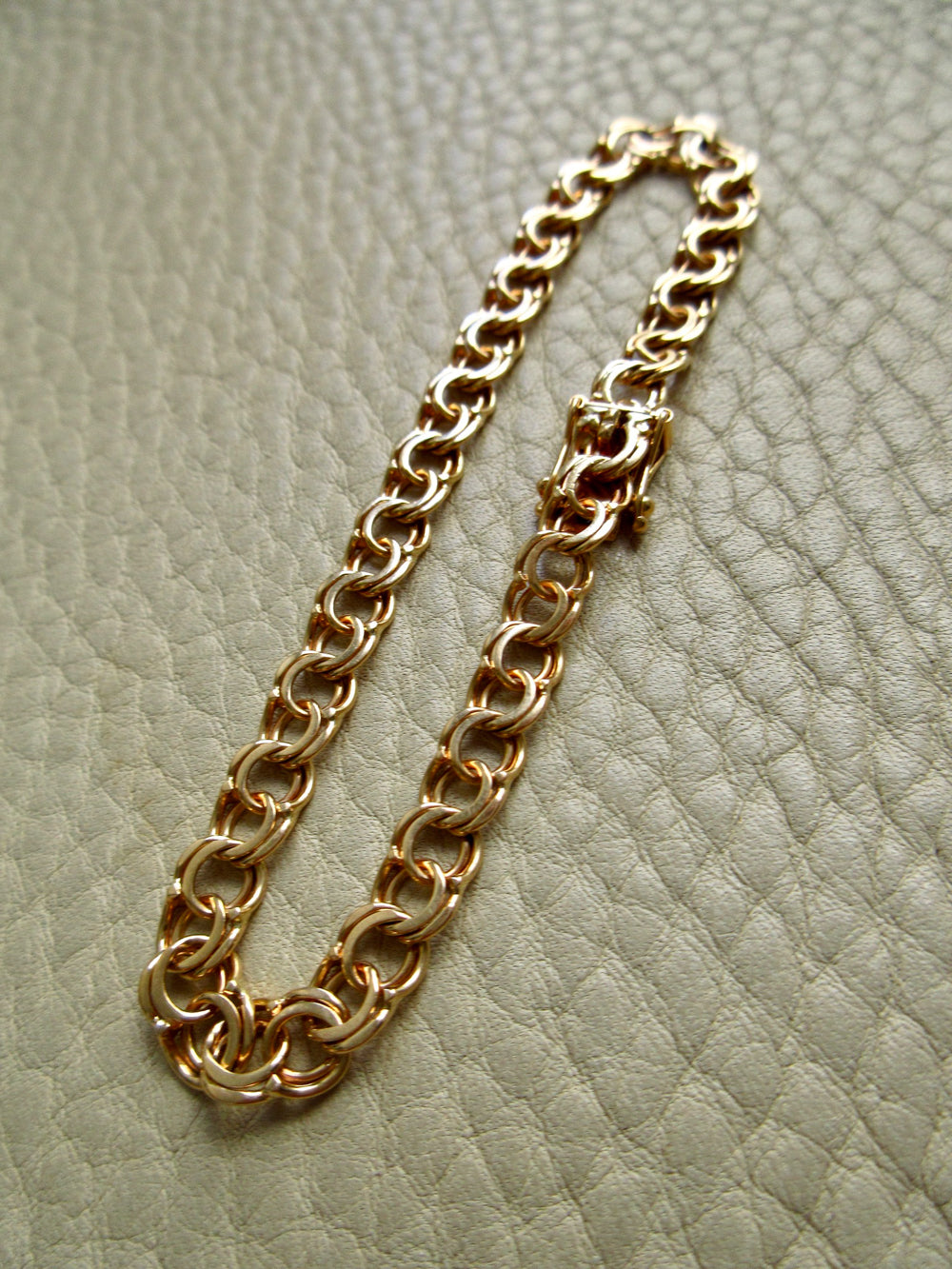 1966 Vintage Double Link Solid 18k Gold Bracelet - 7.2 inch length